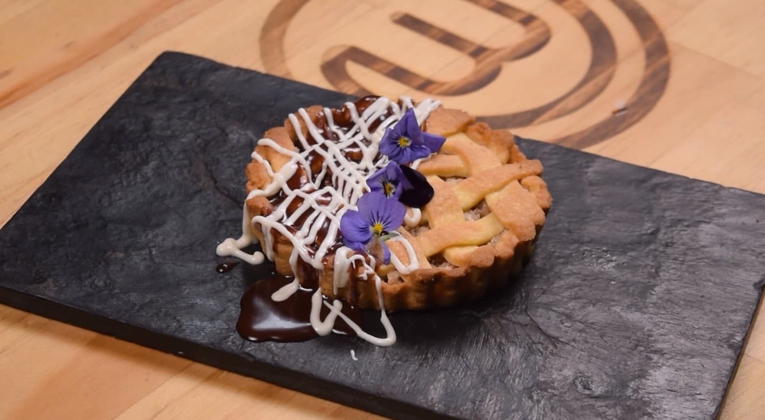 Torta de mamul y ganache de chocolate