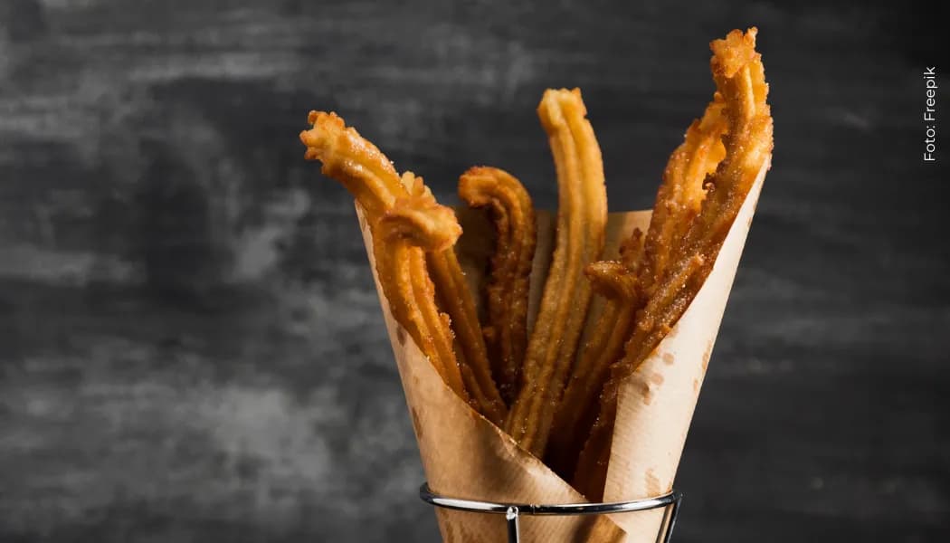 Churros con tapas de pan churros con tapas de pan