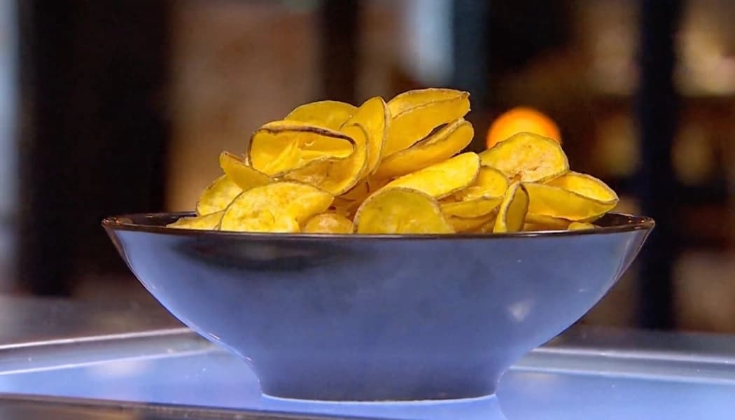 Moneditas de plátano con cáscara Moneditas de plátano con cáscara