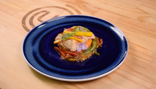 Pato en cama de puré de zanahoria image_alt