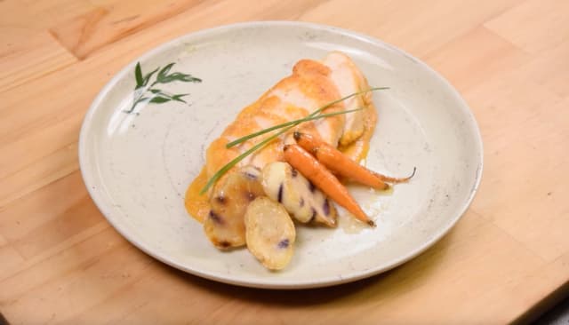 Suprema de Pollo con Cubios Rostizados image_alt