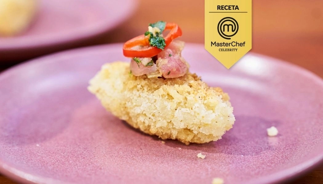 Receta torta de arroz con tartar de atún.   Receta torta de arroz con tartar de atún.